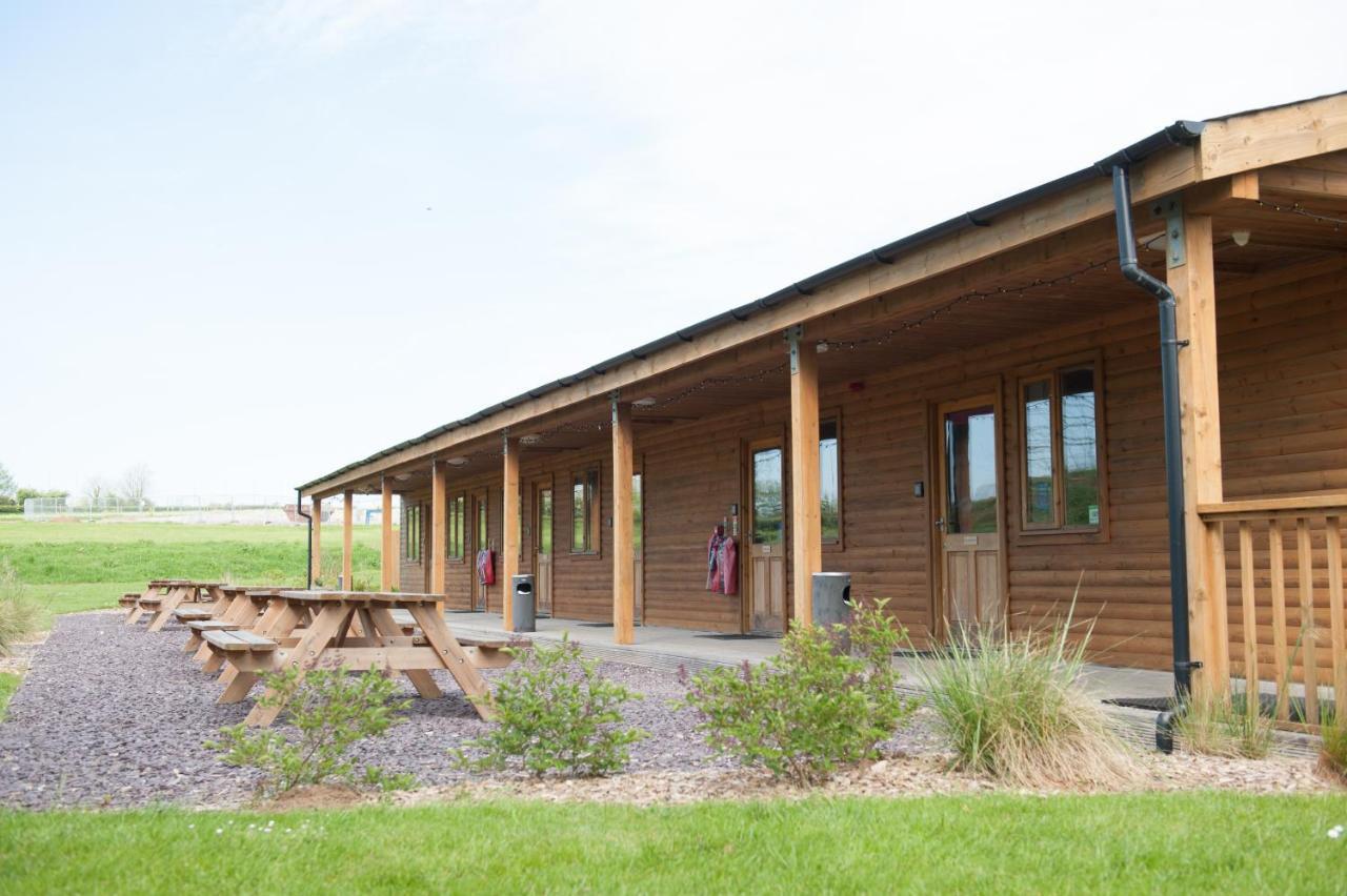 Cowbridge Cabins Eksteriør billede